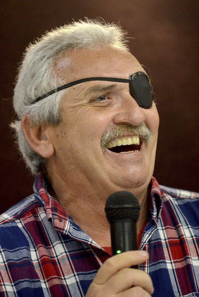 People who lost vision share stories of regaining independence